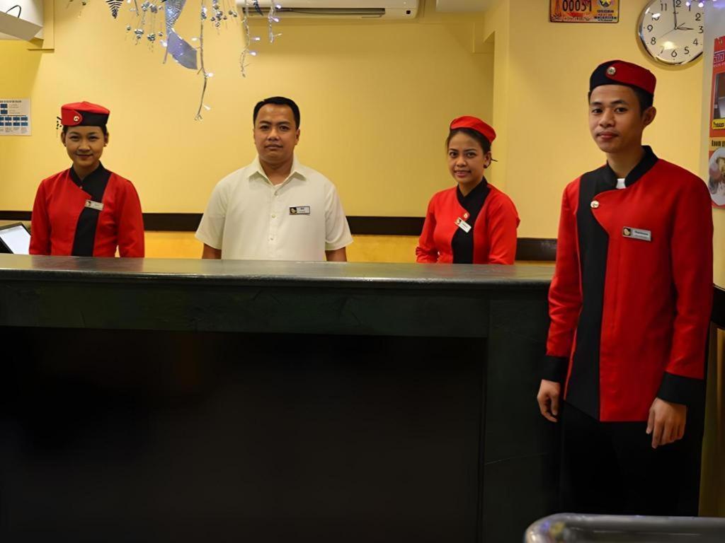 โรงแรมโซโก้ เอดซาคาลูกัน Caloocan ภายนอก รูปภาพ
